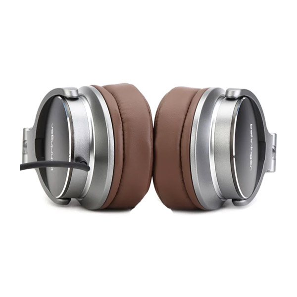 Behringer BH470 Studio Monitoring Headphones - Image 3